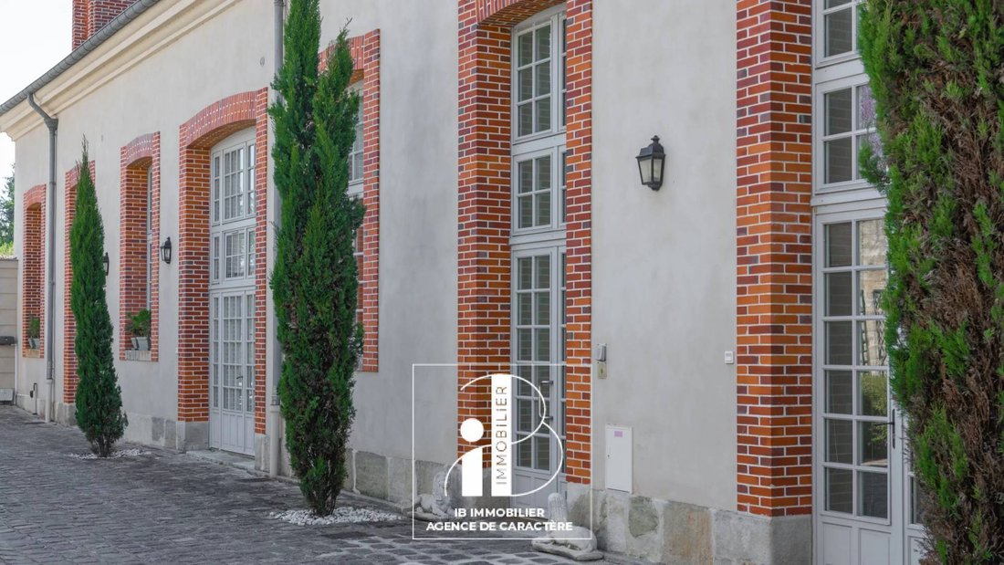 Wohnung in Fontainebleau, Île-de-France, Frankreich 1 - 17480573