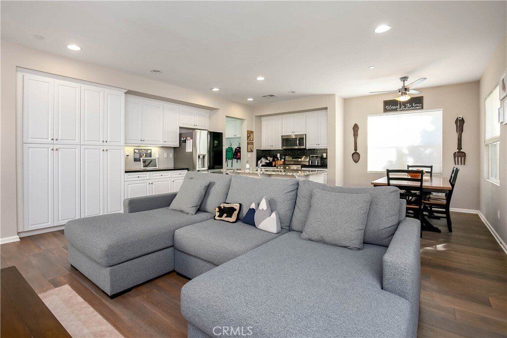 Townhouse en Santa Clarita, California, Estados Unidos 2 - 18730683