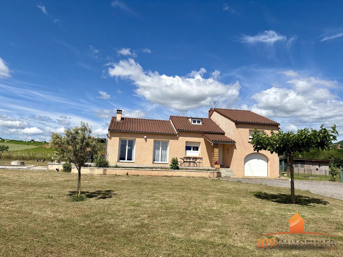 Villa en Liergues, Porte des Pierres Dorées, Francia 1 - 18730962