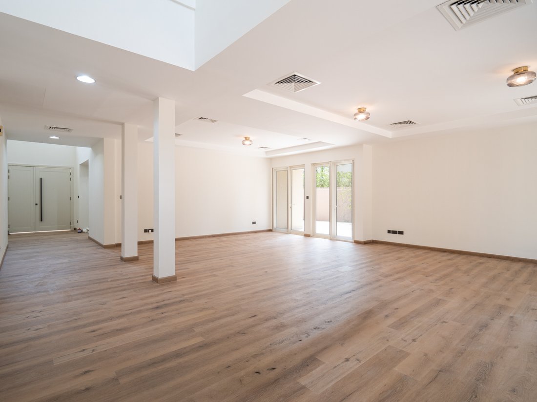 Villa in Wadi Al Safa 6, Wadi Al Safa, Dubai 5 - 18730173