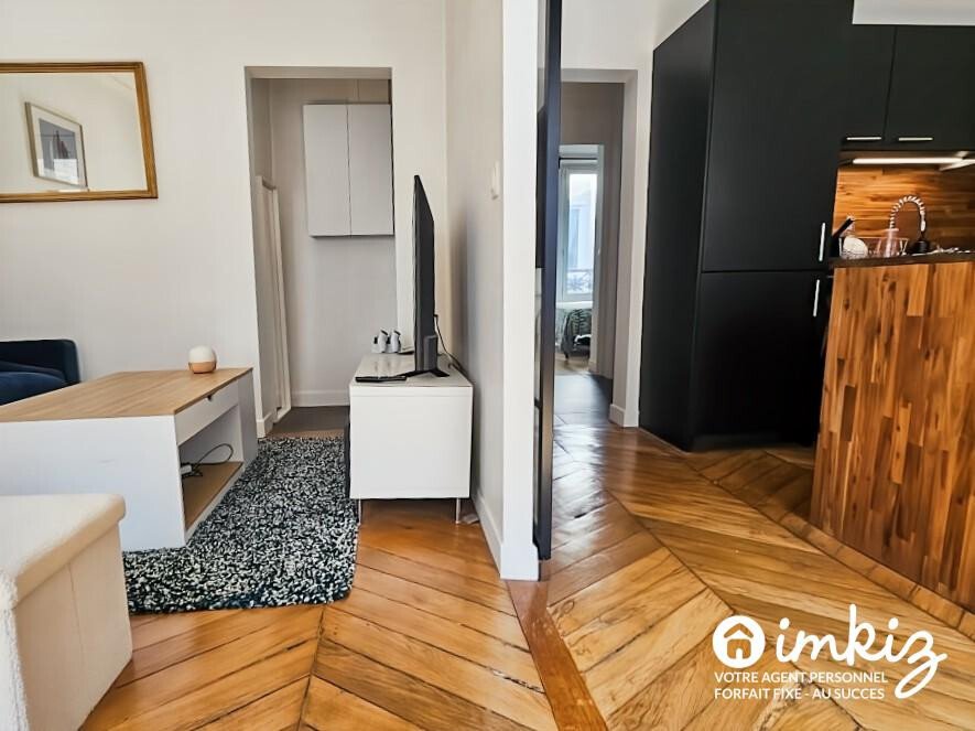 Apartment in La Fourche-Guy Môquet, Paris 17e Arrondissement, Paris 5 - 18730255