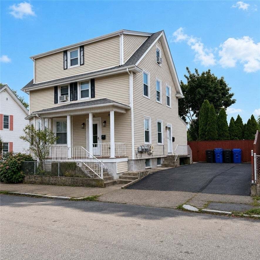 Altro a North Providence, Rhode Island, Stati Uniti 1 - 18729689