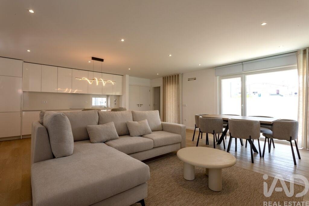 Townhouse en Tornada e Salir do Porto, Distrito de Leiria, Portugal 3 - 13149845