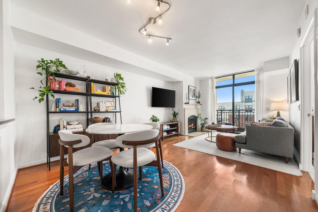 Condo in Arlington, Virginia, United States 1 - 18730580