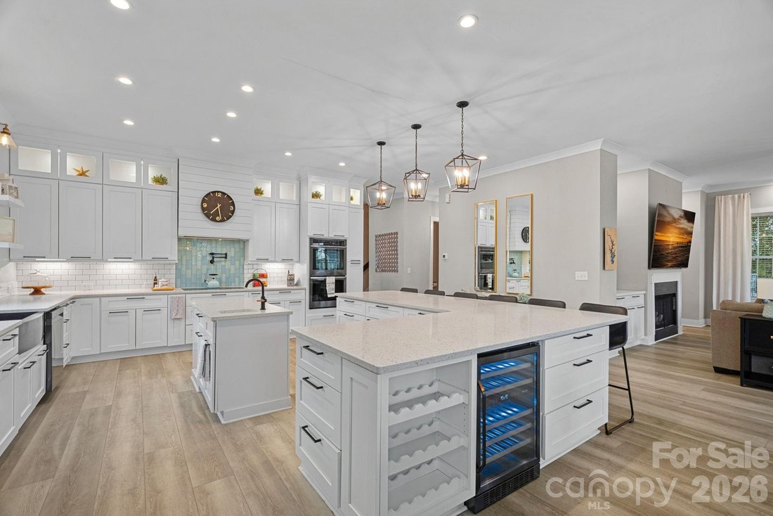 House in Mooresville, North Carolina, United States 5 - 18730986