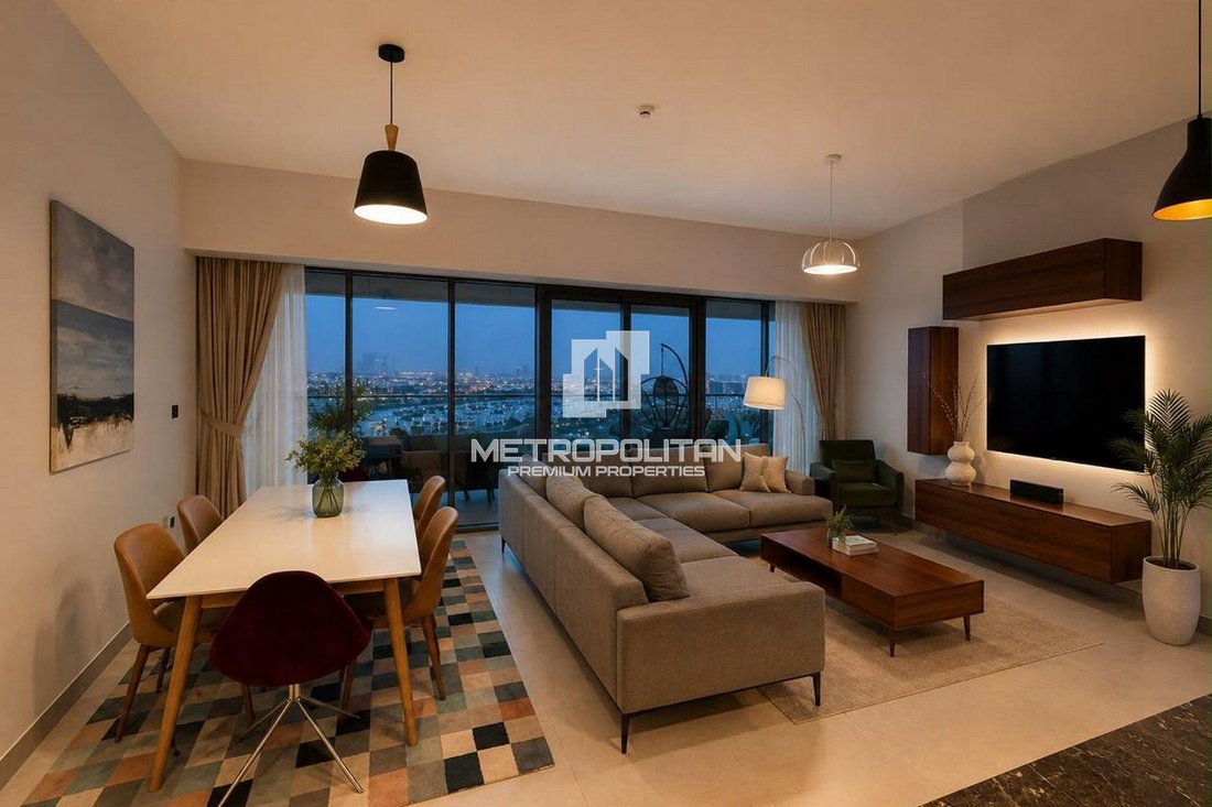 Apartment in Damac Hills, Dubai, United Arab Emirates 2 - 18731235