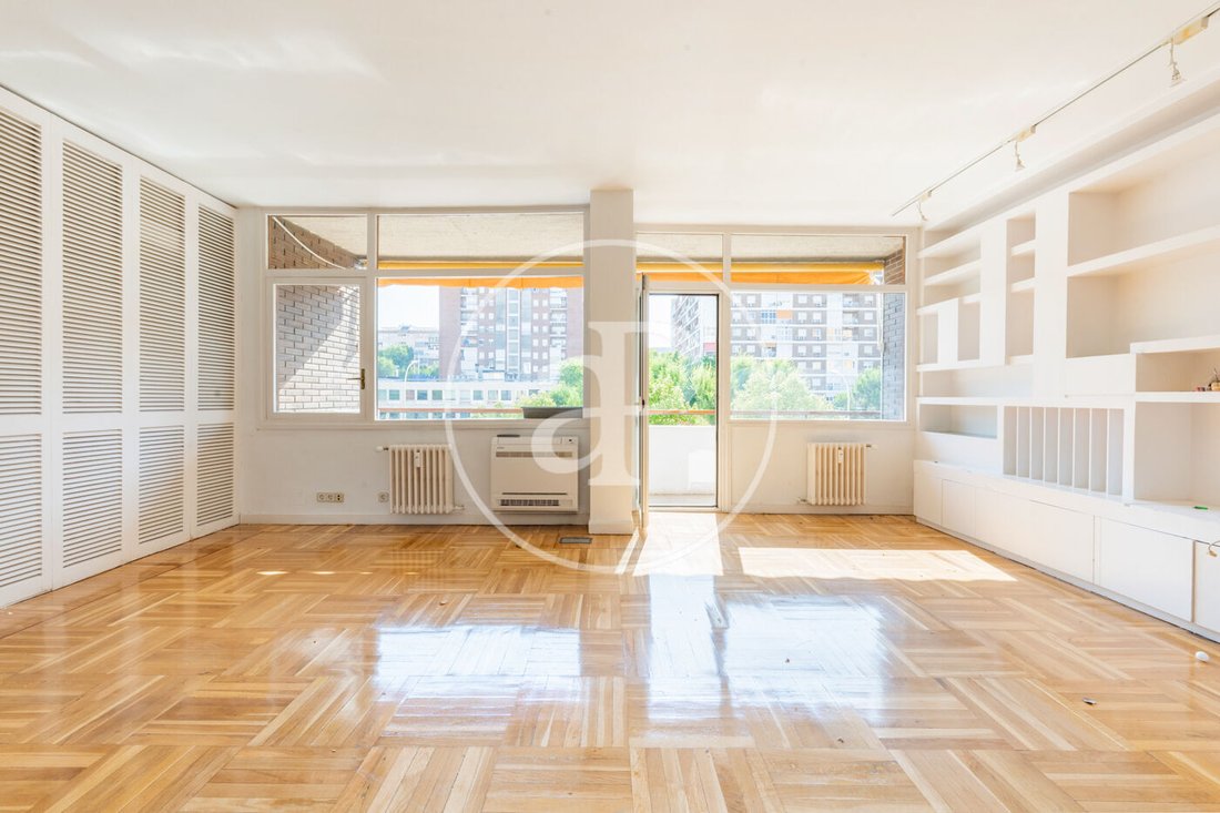 Appartement à Tetuán, Madrid, Espagne 1 - 18730495