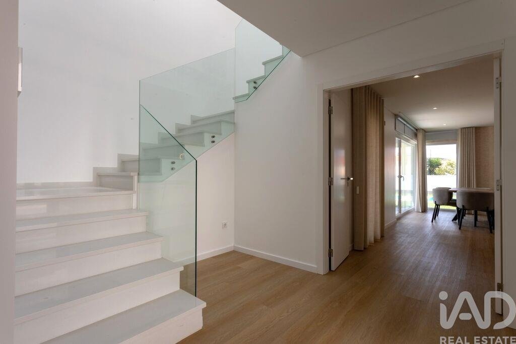Townhouse en Tornada e Salir do Porto, Distrito de Leiria, Portugal 1 - 13149845