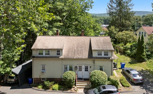 Simsbury, Connecticut, Estados Unidos 1