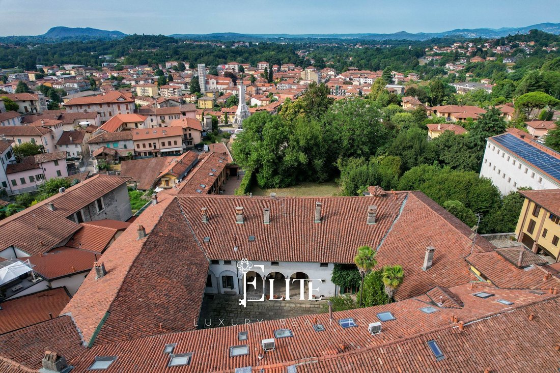 Villa à Besozzo, Lombardie, Italie 1 - 18729922