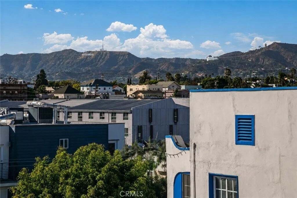 Los Angeles, California, United States 2 - 18730002