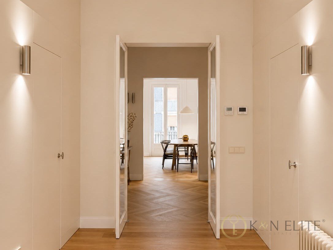 Wohnung in Sarrià-Sant Gervasi, Barcelona, Spanien 5 - 18456942