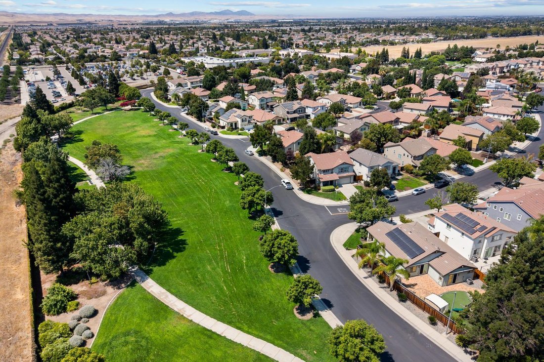 Casa en Tracy, California, Estados Unidos 5 - 18730150