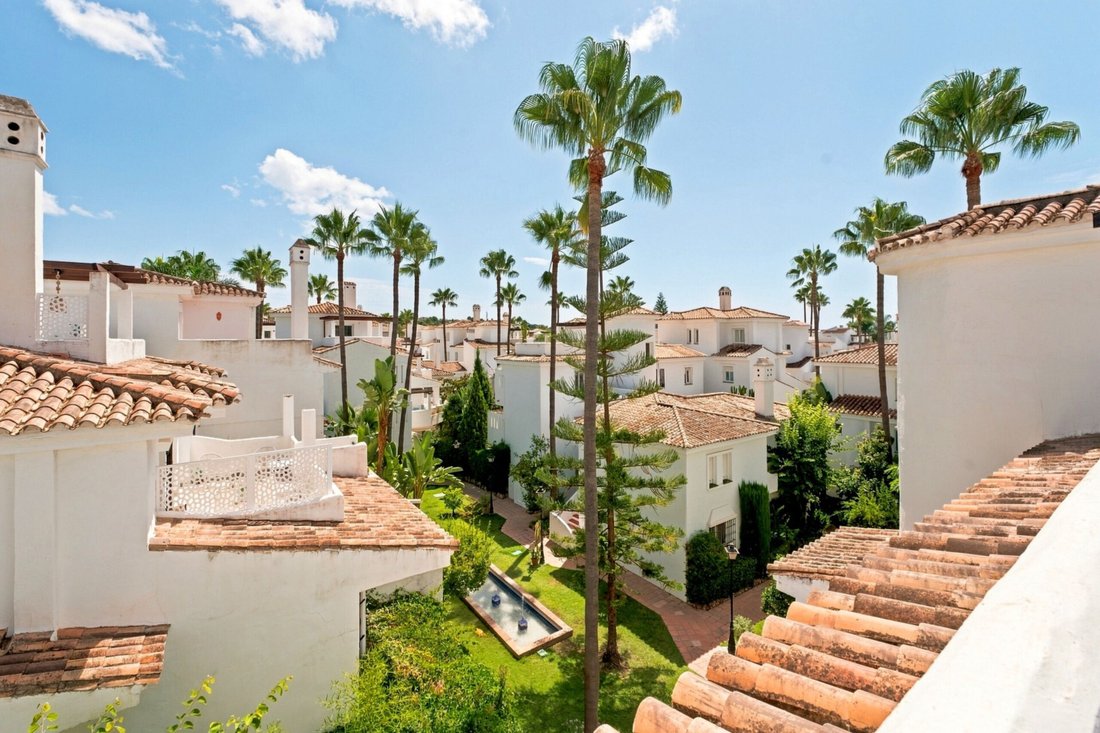Penthouse in Nueva Andalucia, Marbella, Spain 2 - 18731053