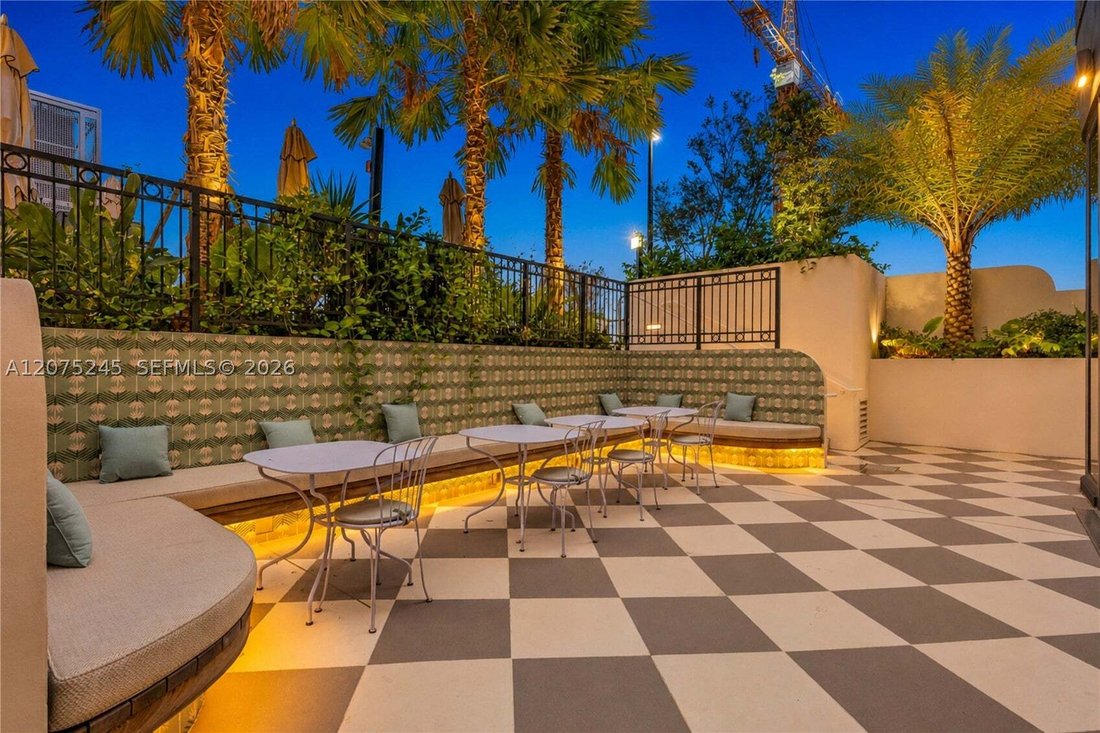 Appartement à Miami, Floride, États-Unis 3 - 18701044