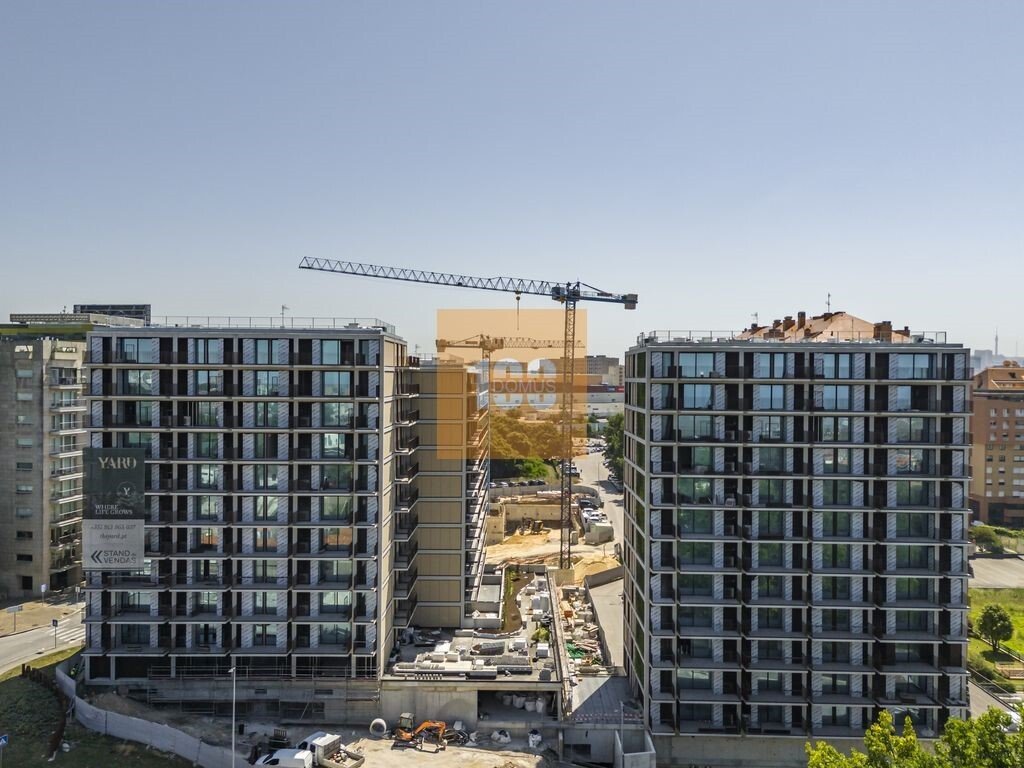 Wohnung in Santa Marinha und Sao Pedro da Afurada, Distrikt Porto, Portugal 1 - 18731131