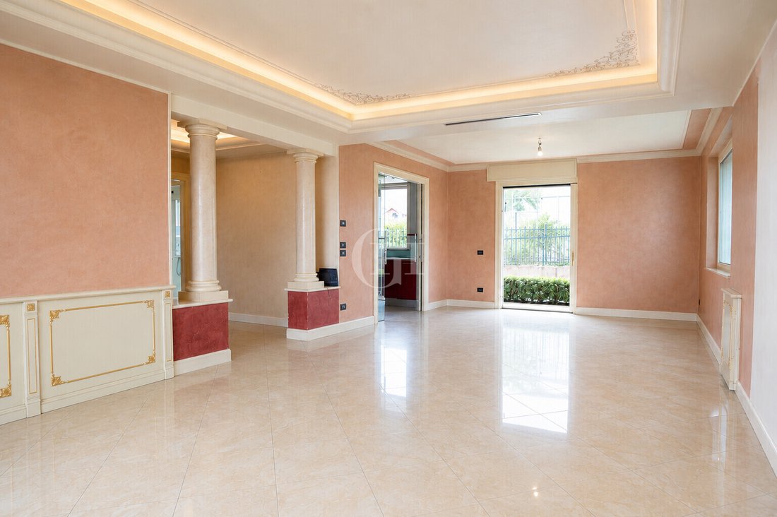 Villa in Rodengo-Saiano, Lombardy, Italy 5 - 18730383