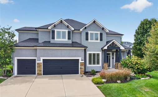 House in Overland Park, Kansas, United States 1