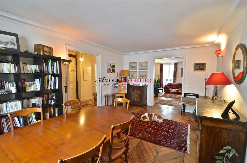 Appartement à Elysées-Madeleine, Paris 8e Arrondissement, Paris 1 - 18730808