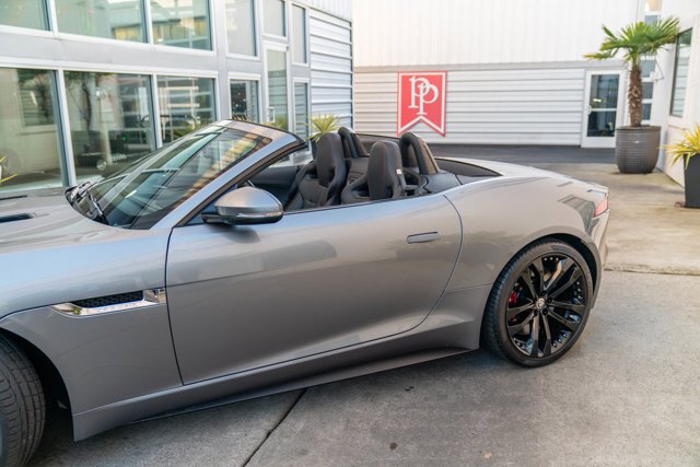 Cabriolet in Bellevue, WA, United States 5 - 18731063