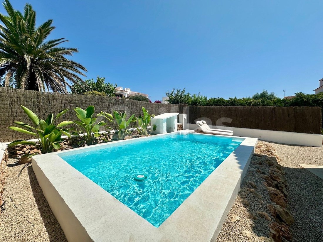 Chalet in Sant Lluis, Balearic Islands, Spain 3 - 18731112