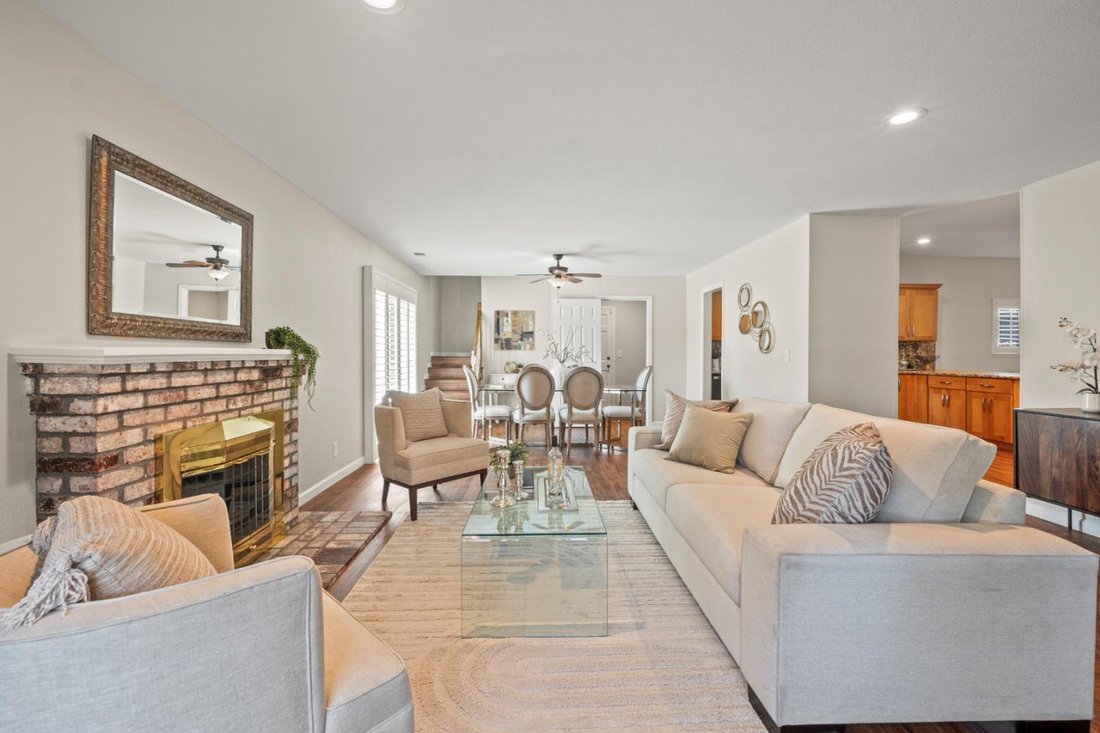 Casa a East Palo Alto, California, Stati Uniti 5 - 18729633