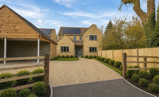 House in Gloucestershire, England 1