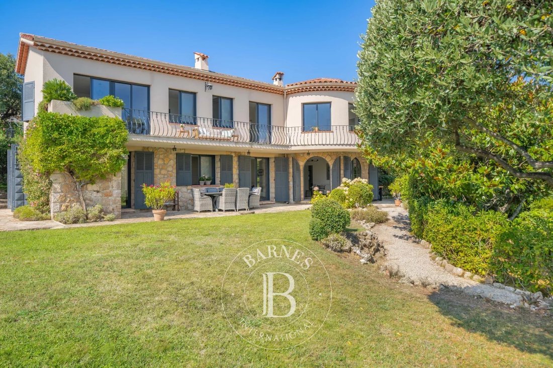 Villa en Mandelieu-la-Napoule, Provenza-Alpes-Costa Azul, Francia 5 - 18730828
