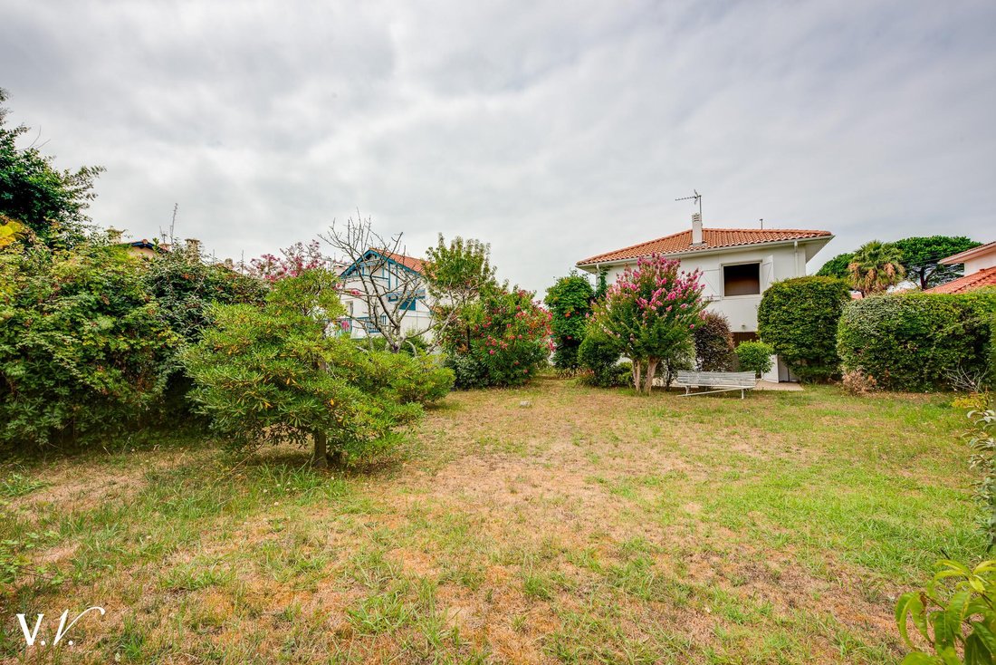 House in Saint Martin-Cité des Fleurs, Biarritz, France 4 - 18730870