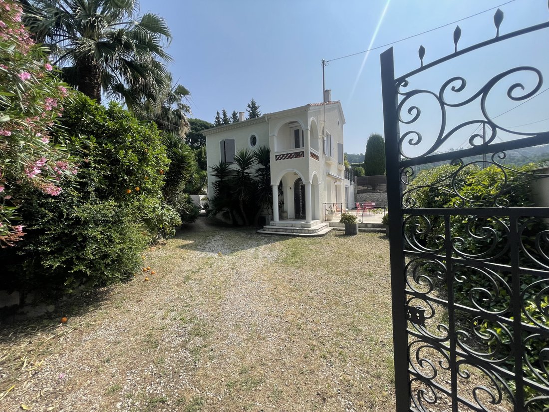 Villa in Cannes, Provence-Alpes-Côte d'Azur, France 2 - 18730760