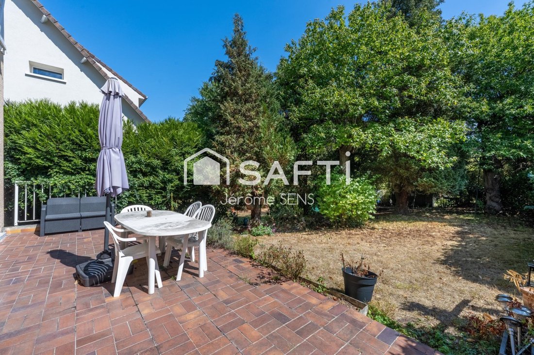 Casa a Gressets-Centre-Garenne-Bechevet, La Celle-Saint-Cloud, Francia 5 - 18731586