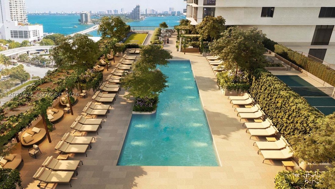 Condo in Miami, Florida, United States 4 - 18729799