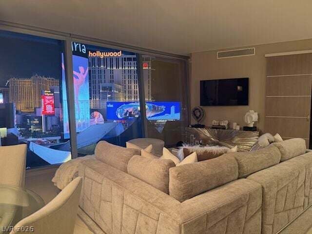 House in Las Vegas, Nevada, United States 3 - 18729607