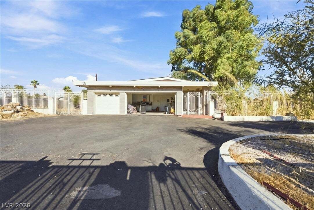House in Las Vegas, Nevada, United States 5 - 18729605