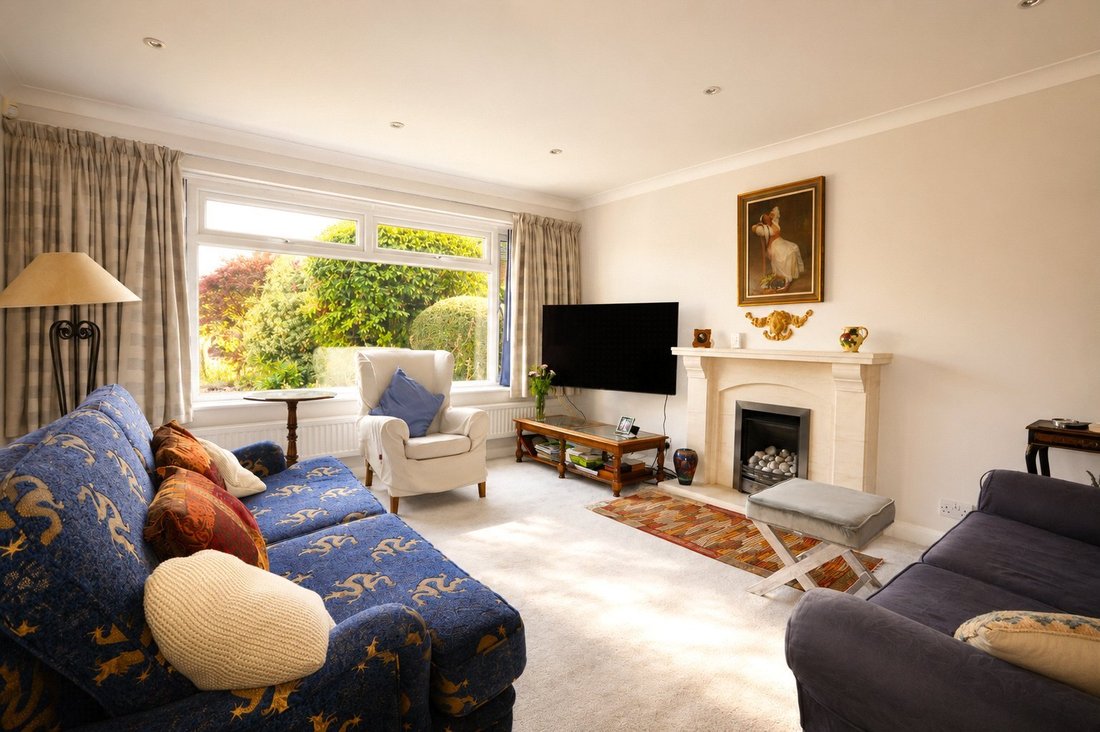 Haus in Godalming, England 2 - 18730226