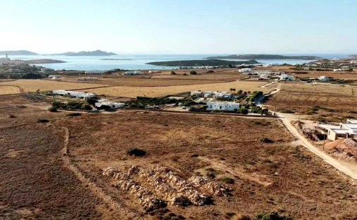 Terrain en Paros, Aegean, Grèce 1