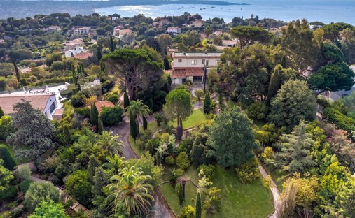 Terrain à La Maure-Super Cannes, Vallauris, France 1