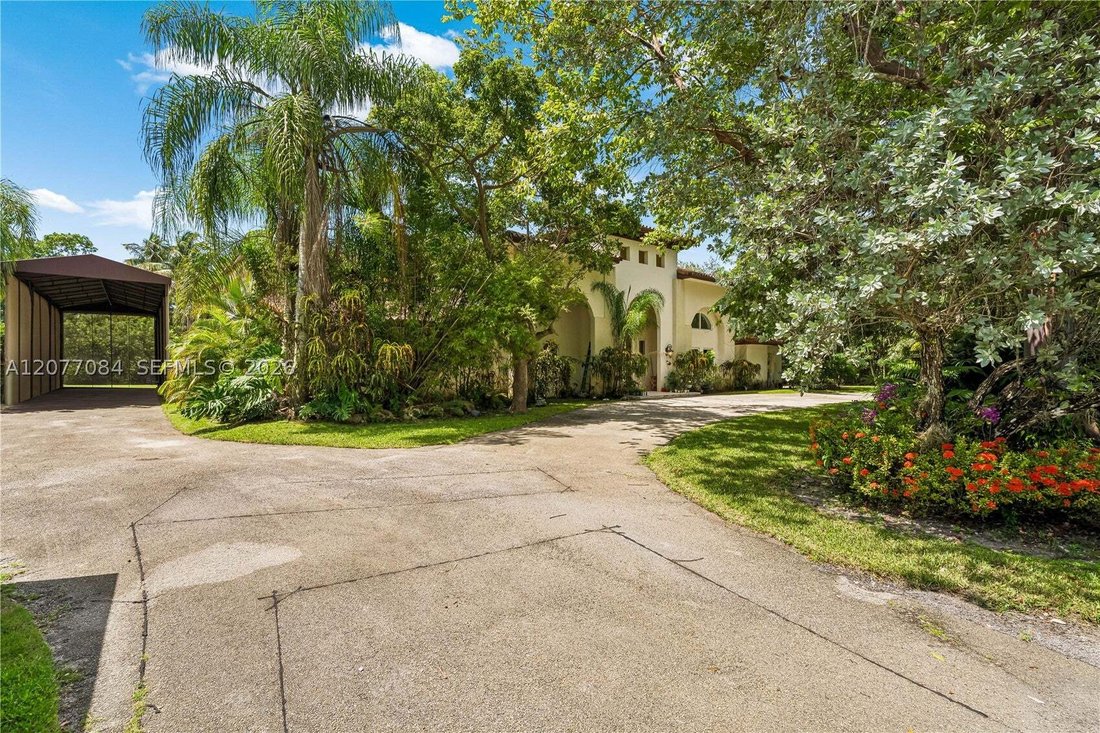 Maison à Coral Gables, Floride, États-Unis 3 - 18729824