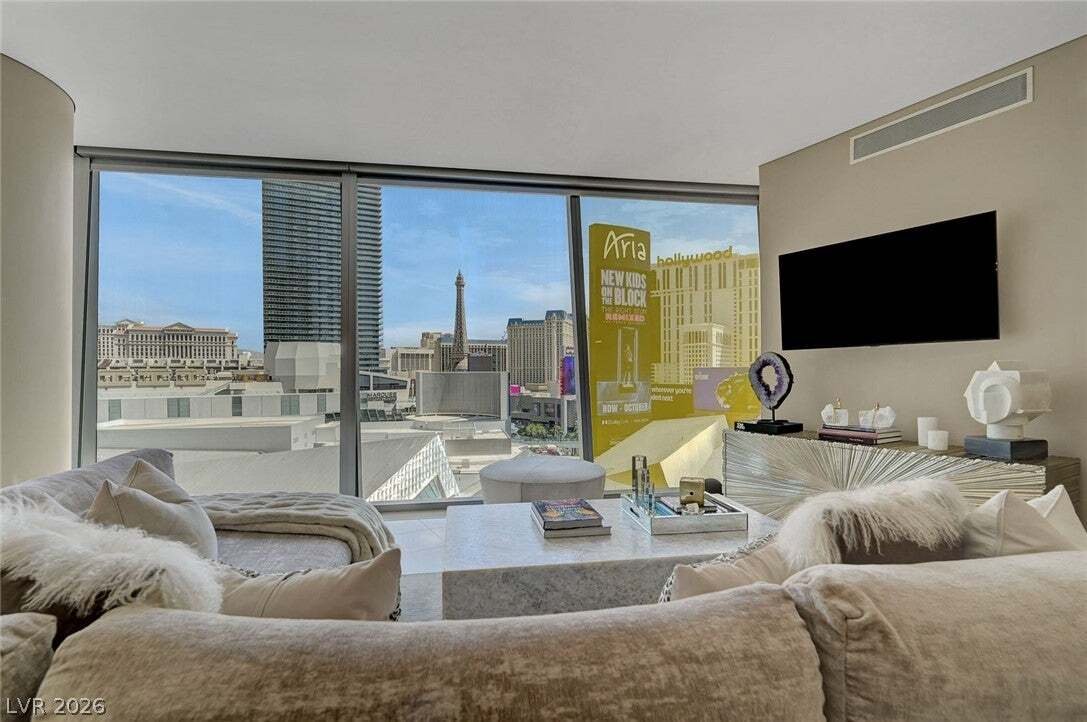 House in Las Vegas, Nevada, United States 2 - 18729607