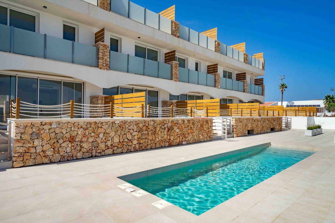 Chalet in Es Mercadal, Balearische Inseln, Spanien 3 - 18467014