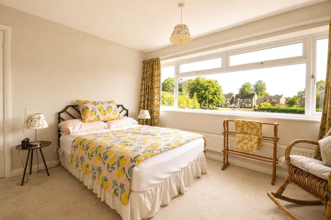Haus in Godalming, England 5 - 18730226
