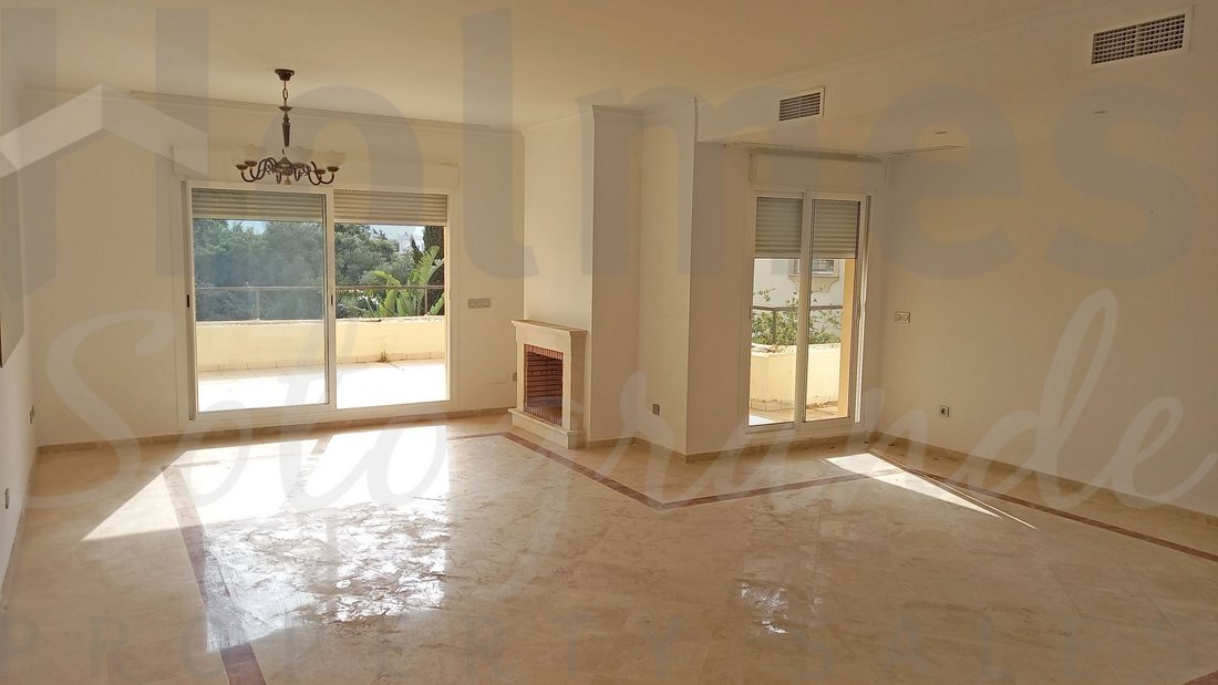 Apartment in Sotogrande, San Roque, Andalusia 2 - 18730491