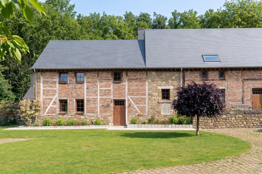 Azienda agricola a Somme-Leuze, Vallonia, Belgio 2 - 18731085