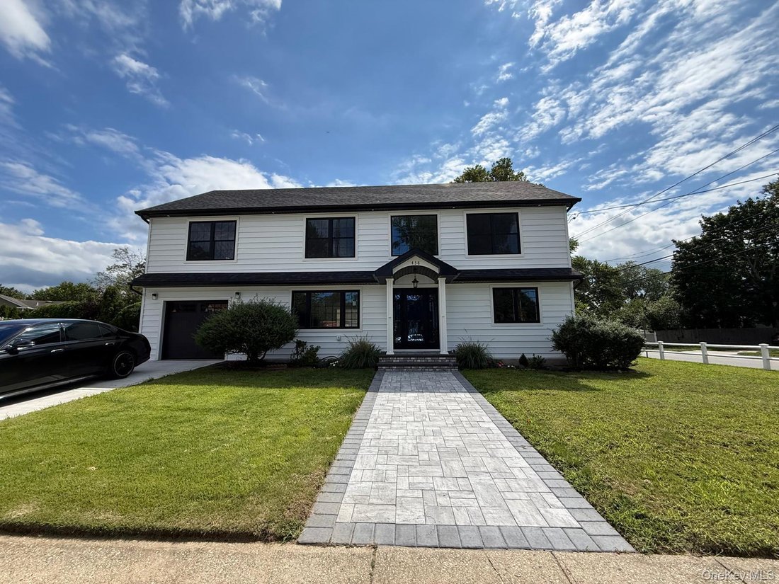 Haus in East Meadow, New York, Vereinigte Staaten 1 - 18729598