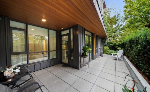 Condo in Vancouver, British Columbia, Canada 1