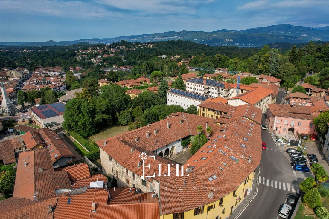 Villa à Besozzo, Lombardie, Italie 3 - 18729922