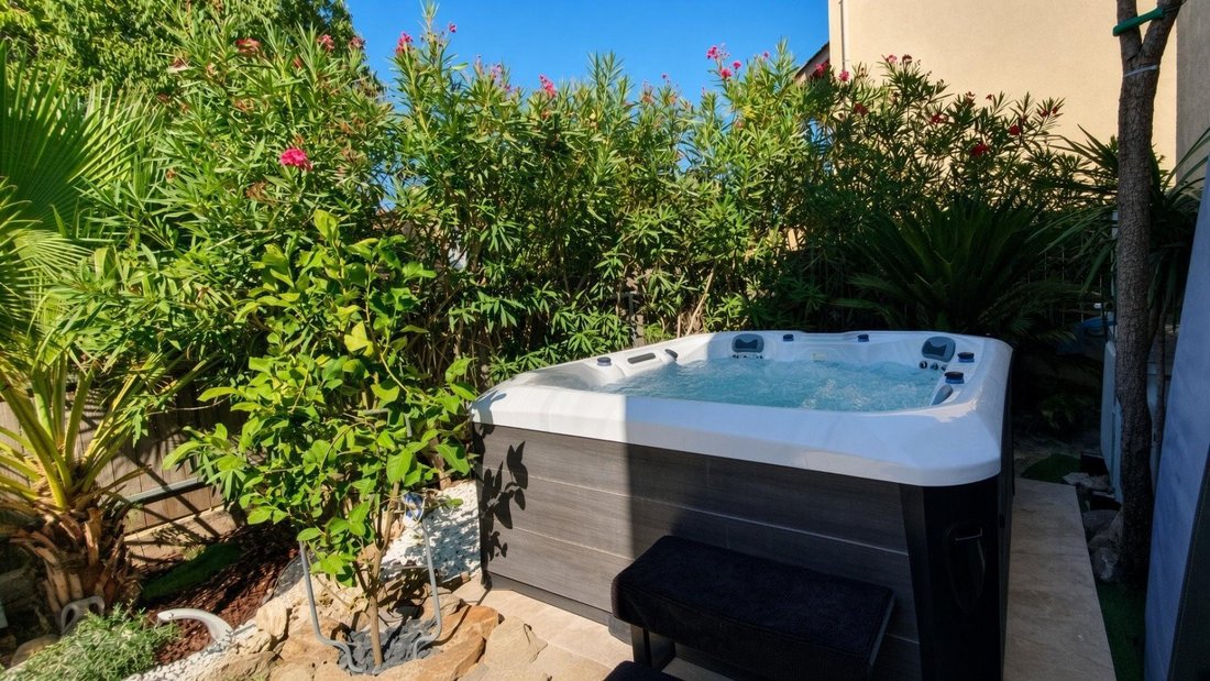 House in Nartelle-Noyer-Bellevue-bd des Sardinaux, Sainte-Maxime, France 5 - 18731525