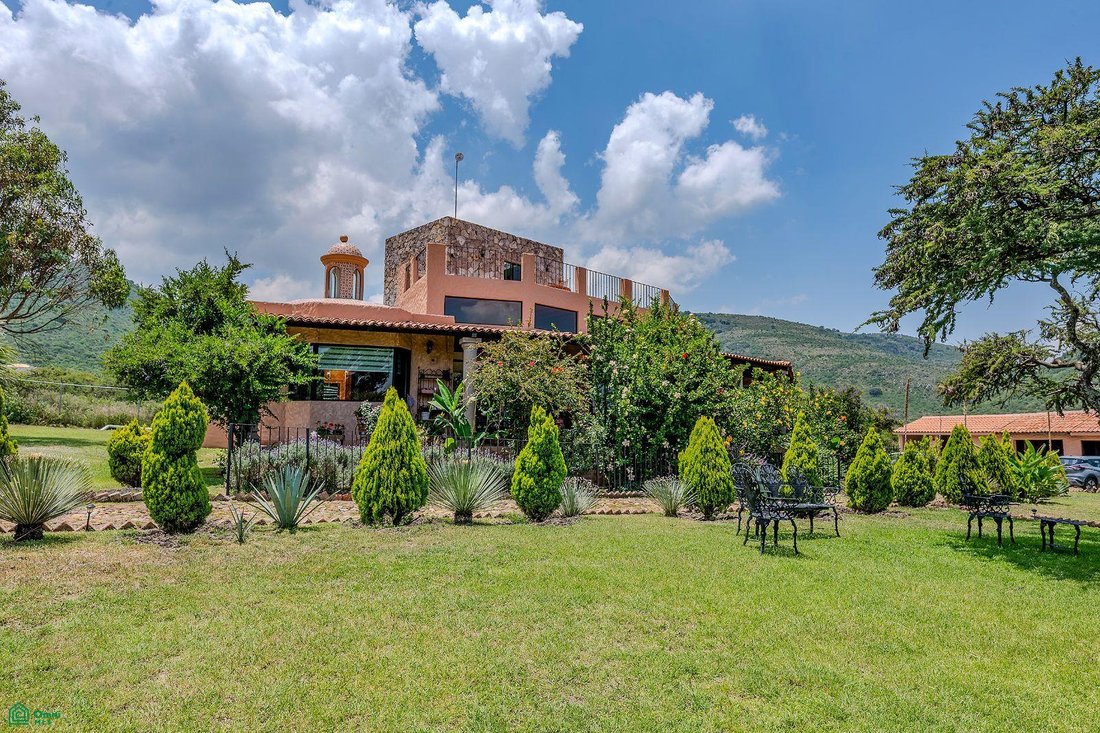 Casa en Estancia de Canal, Guanajuato, México 3 - 18726413