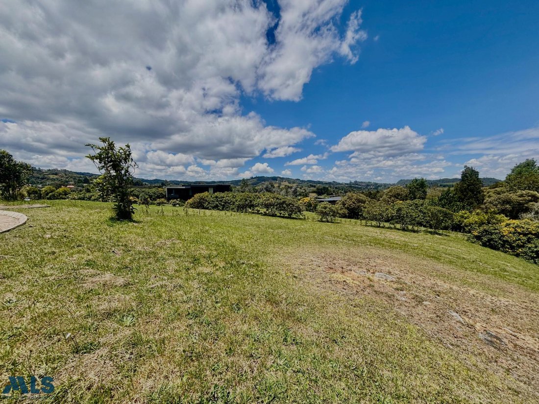 Land in Envigado, Antioquia, Colombia 4 - 18730279
