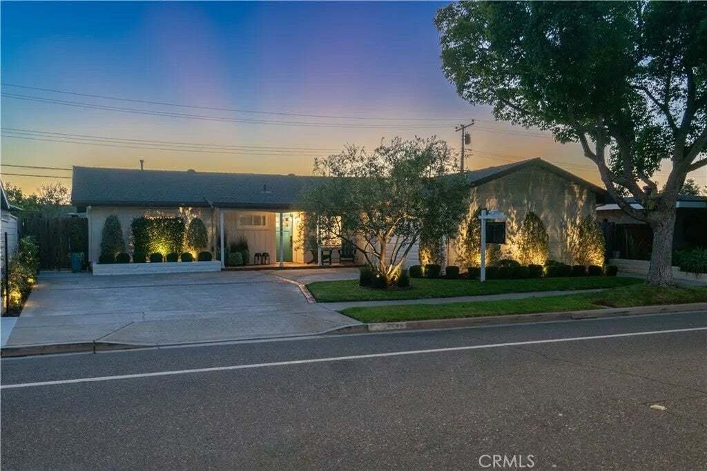 Casa en Costa Mesa, California, Estados Unidos 1 - 18730045